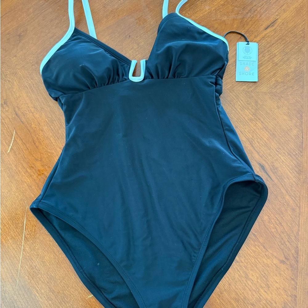 New with tags Shade & Shore blue Swimsuit